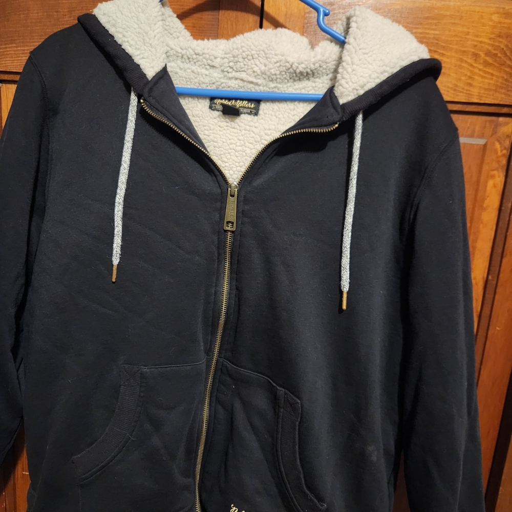 Cozy Black Sherpa-Lined Hoodie